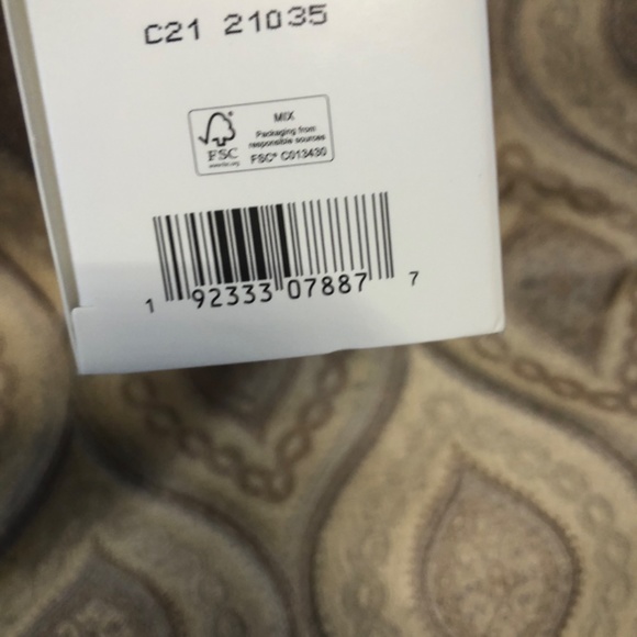 Clinique - Ready, jet, go set - Picture 2 of 3